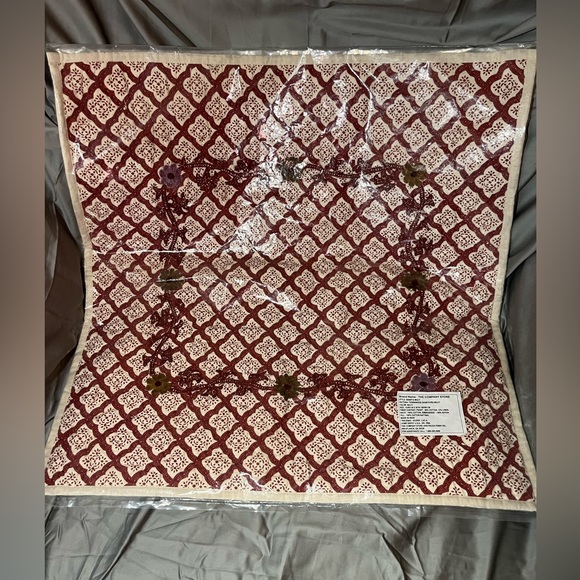 The Company Store Legends Luxury Thornwood Cotton and Linen Euro Pillow Sham - Picture 2 of 3